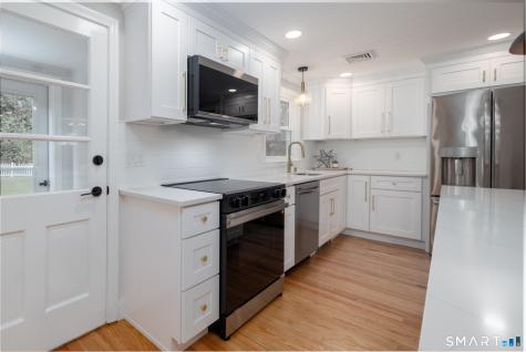 47 Flagg Road West Hartford CT 06117