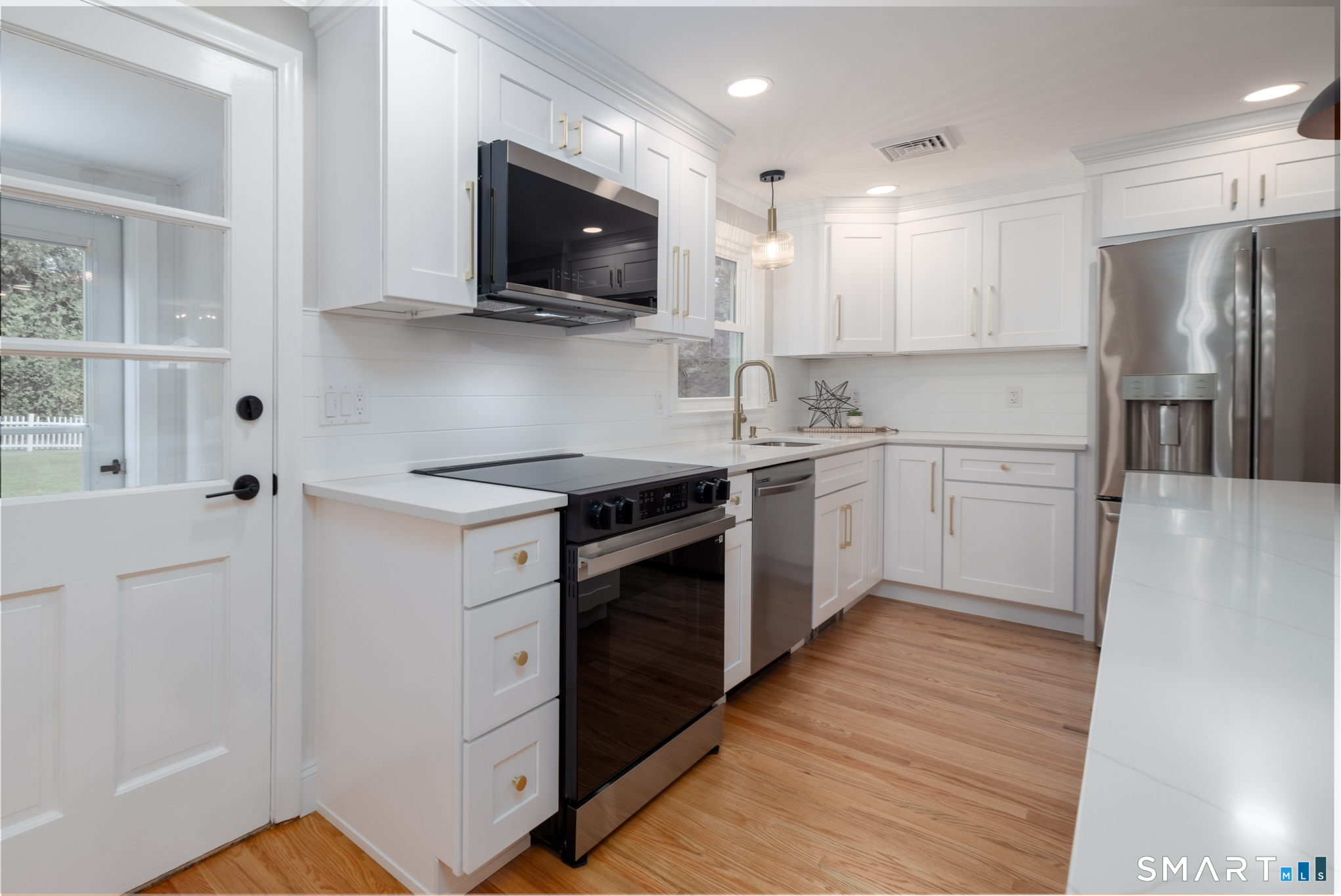47 Flagg Road West Hartford CT 06117