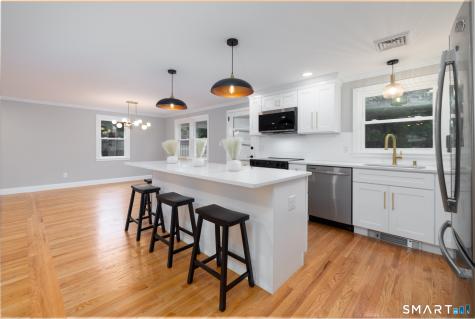 47 Flagg Road West Hartford CT 06117