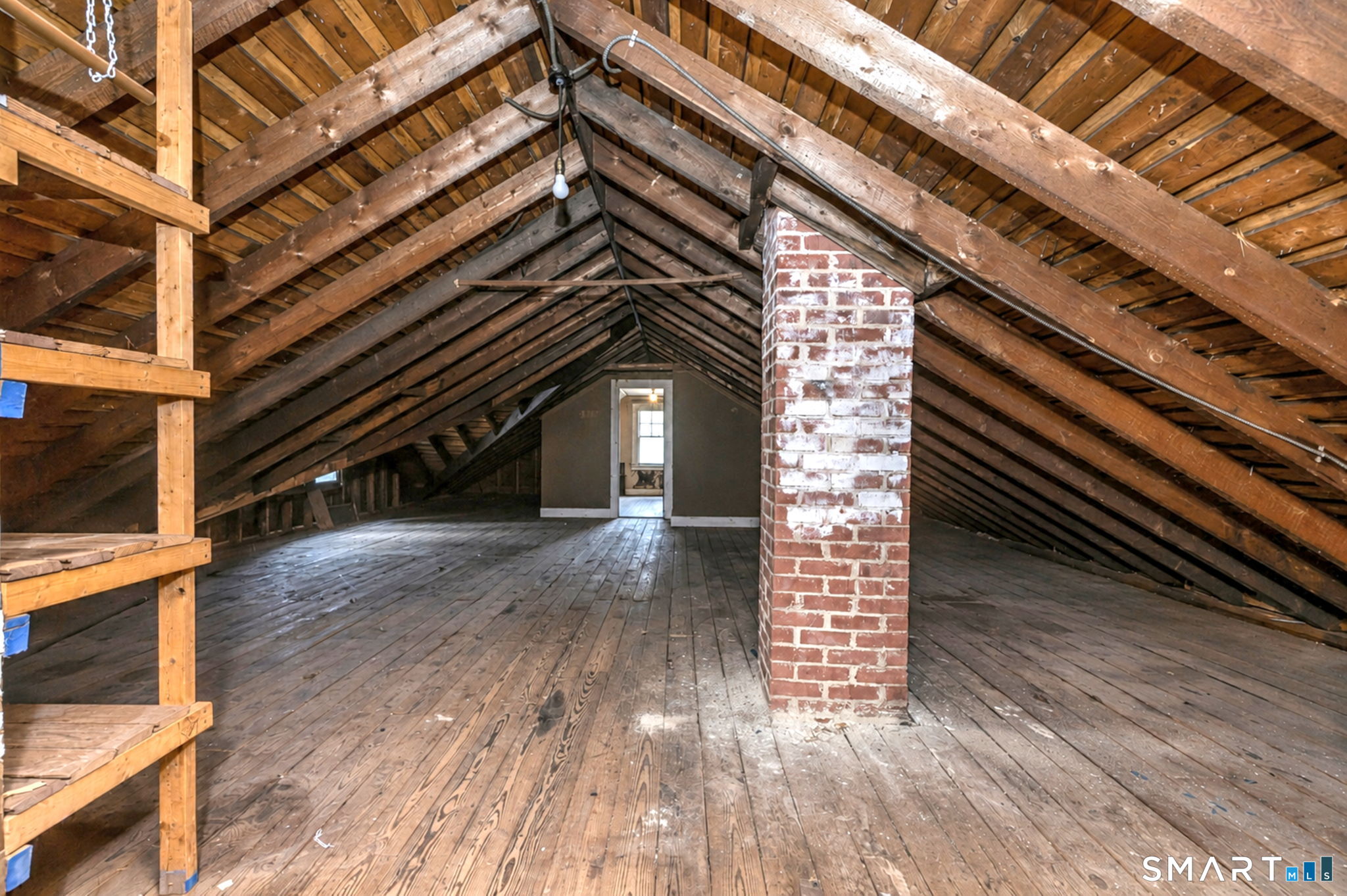 1822 Whitney Avenue Hamden CT 06517
