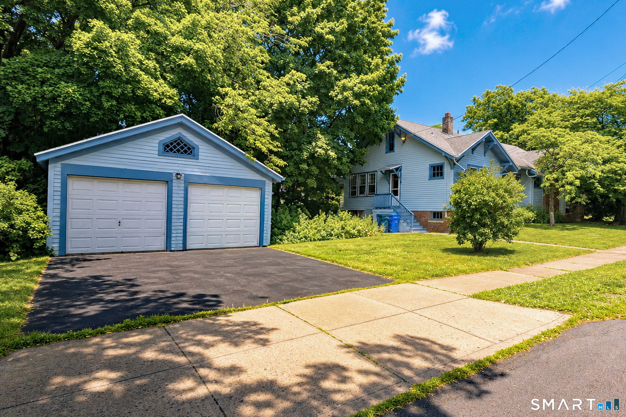 1822 Whitney Avenue Hamden CT 06517