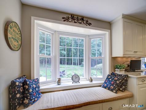 19 East Ridge Court Cheshire CT 06410