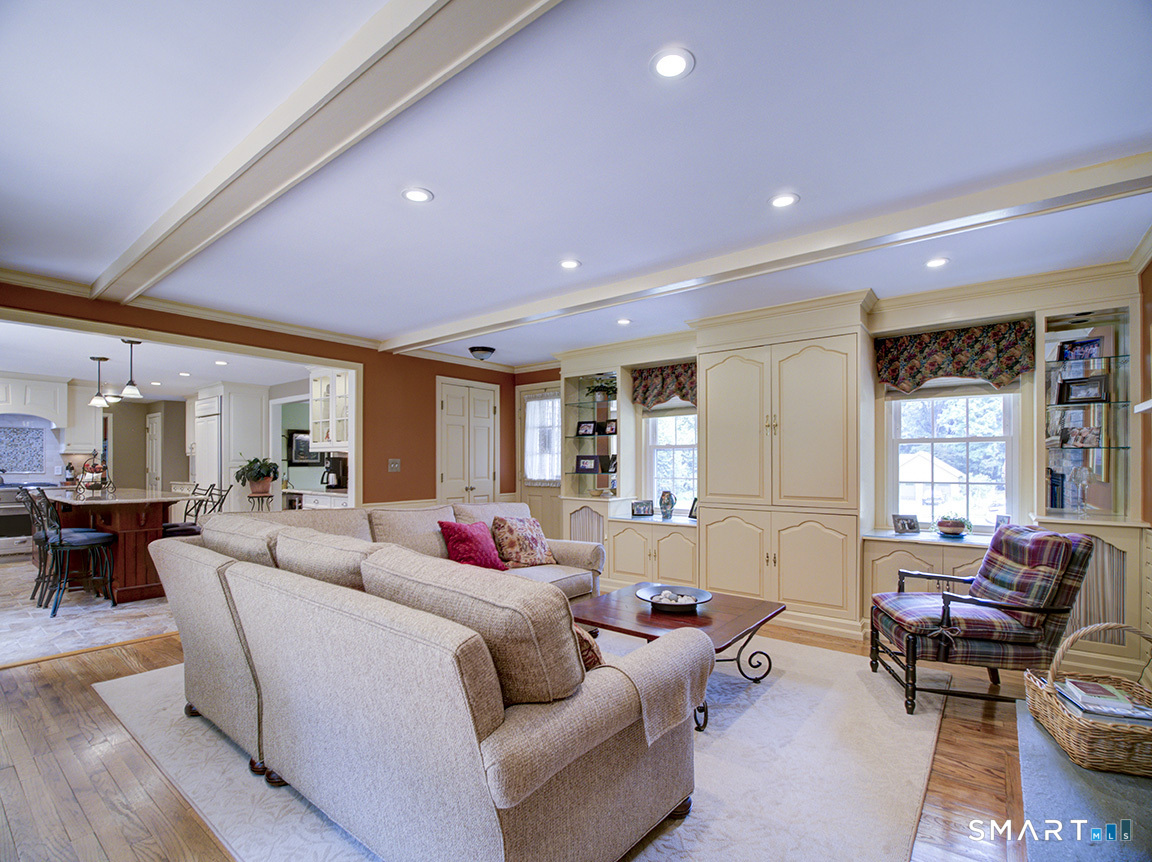 19 East Ridge Court Cheshire CT 06410