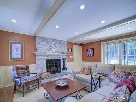 19 East Ridge Court Cheshire CT 06410