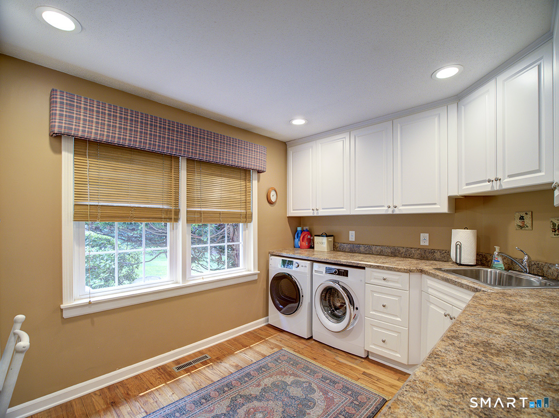 19 East Ridge Court Cheshire CT 06410