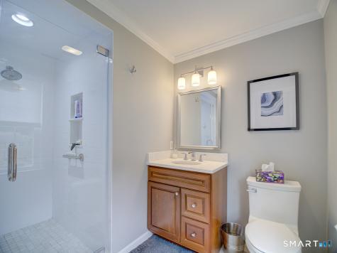 19 East Ridge Court Cheshire CT 06410