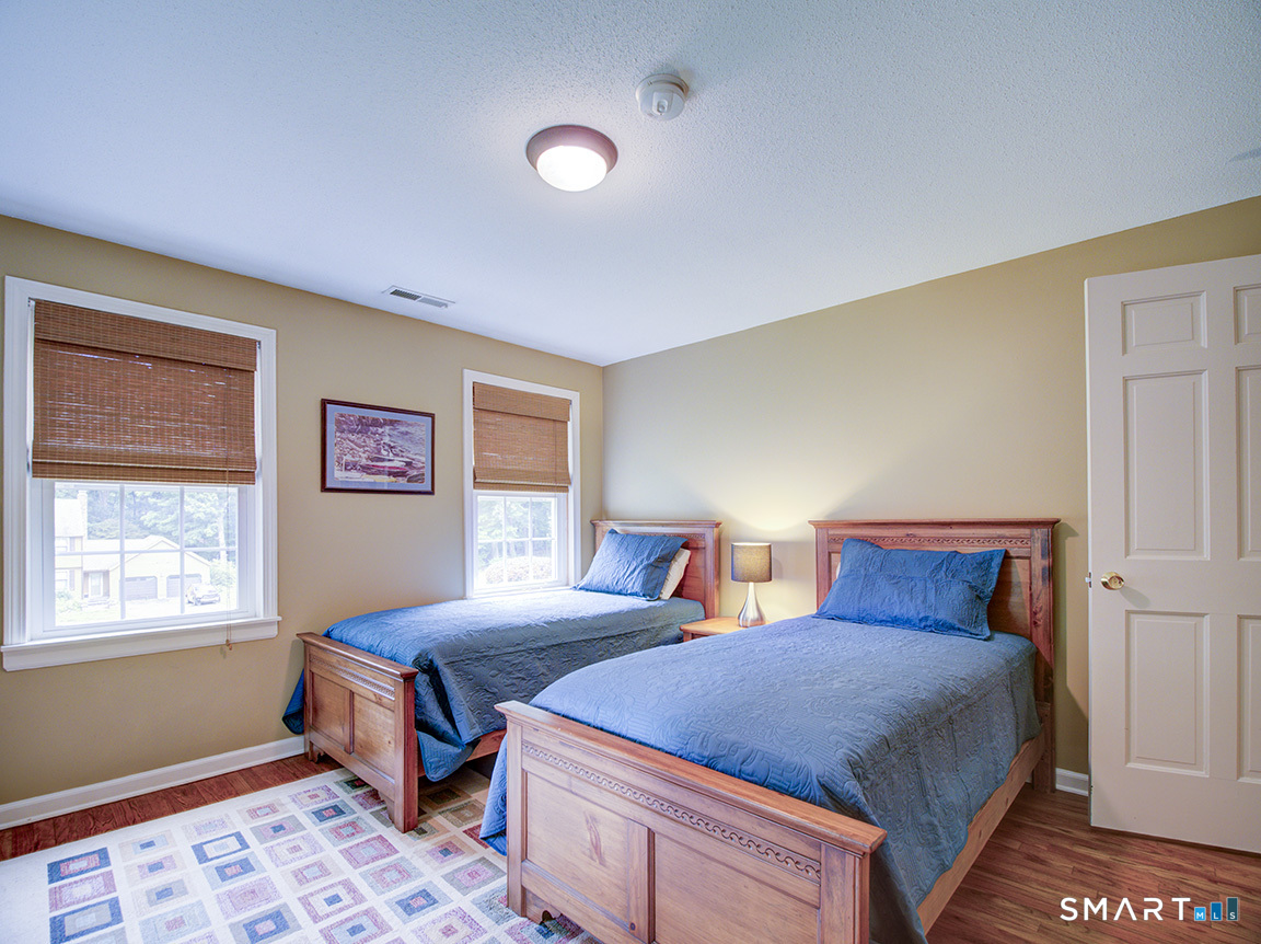 19 East Ridge Court Cheshire CT 06410