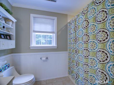 19 East Ridge Court Cheshire CT 06410