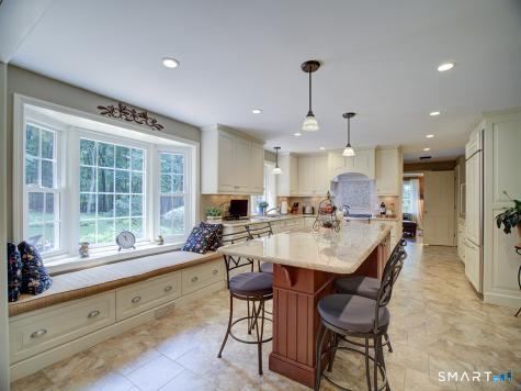 19 East Ridge Court Cheshire CT 06410