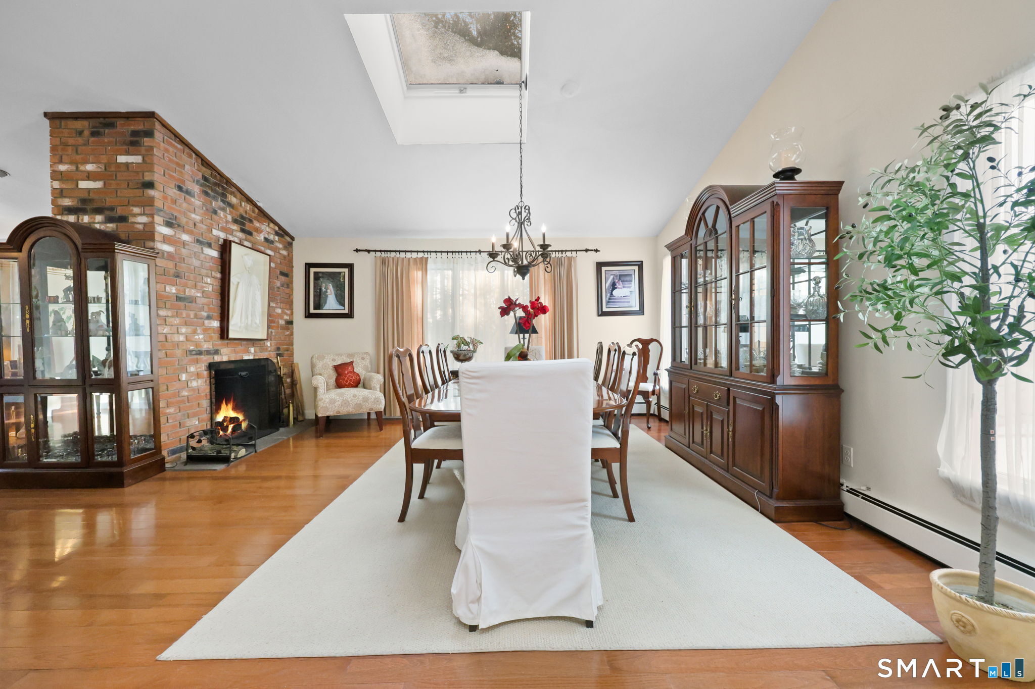 15 Glenarden Road Trumbull CT 06611