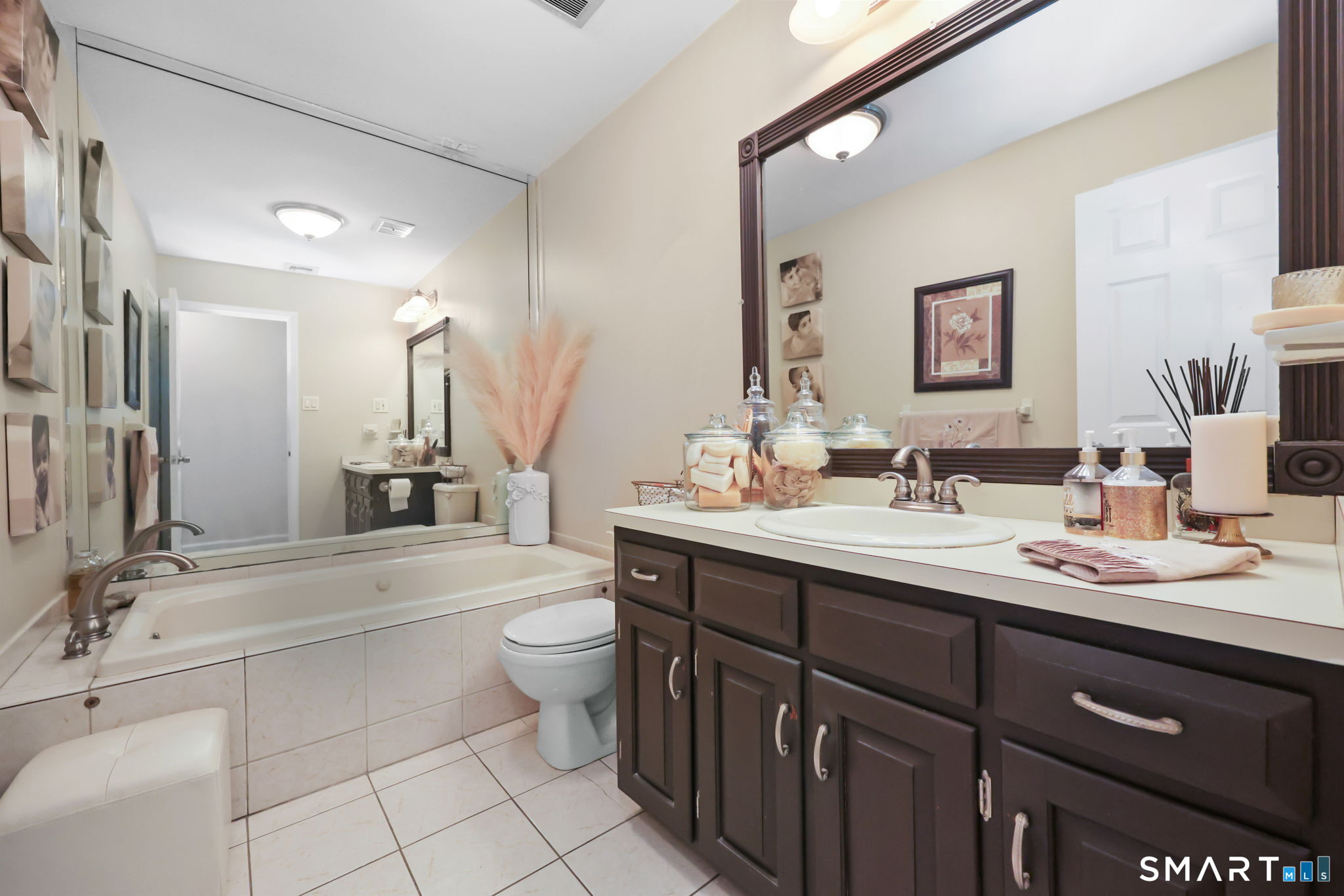 15 Glenarden Road Trumbull CT 06611