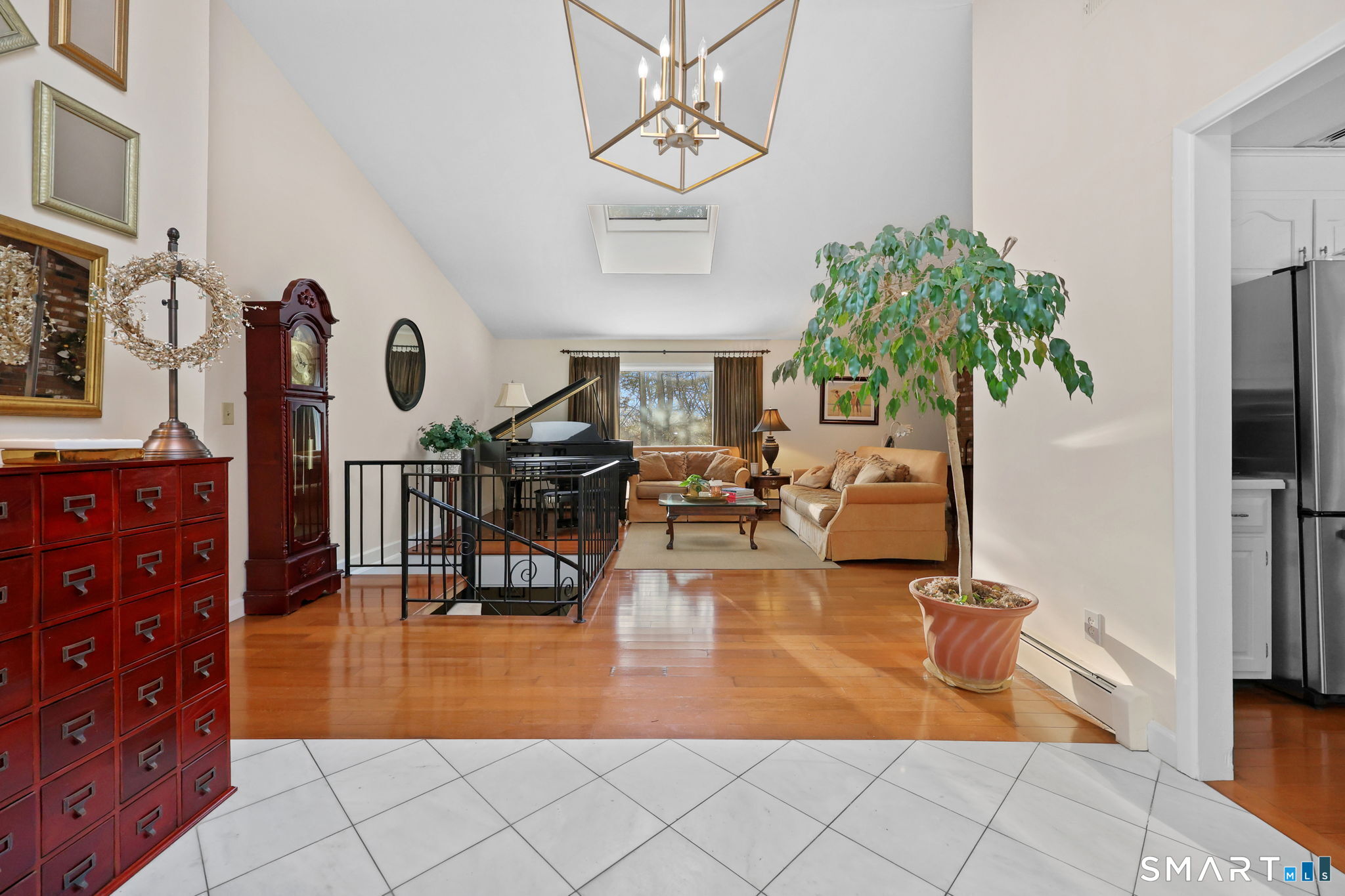 15 Glenarden Road Trumbull CT 06611