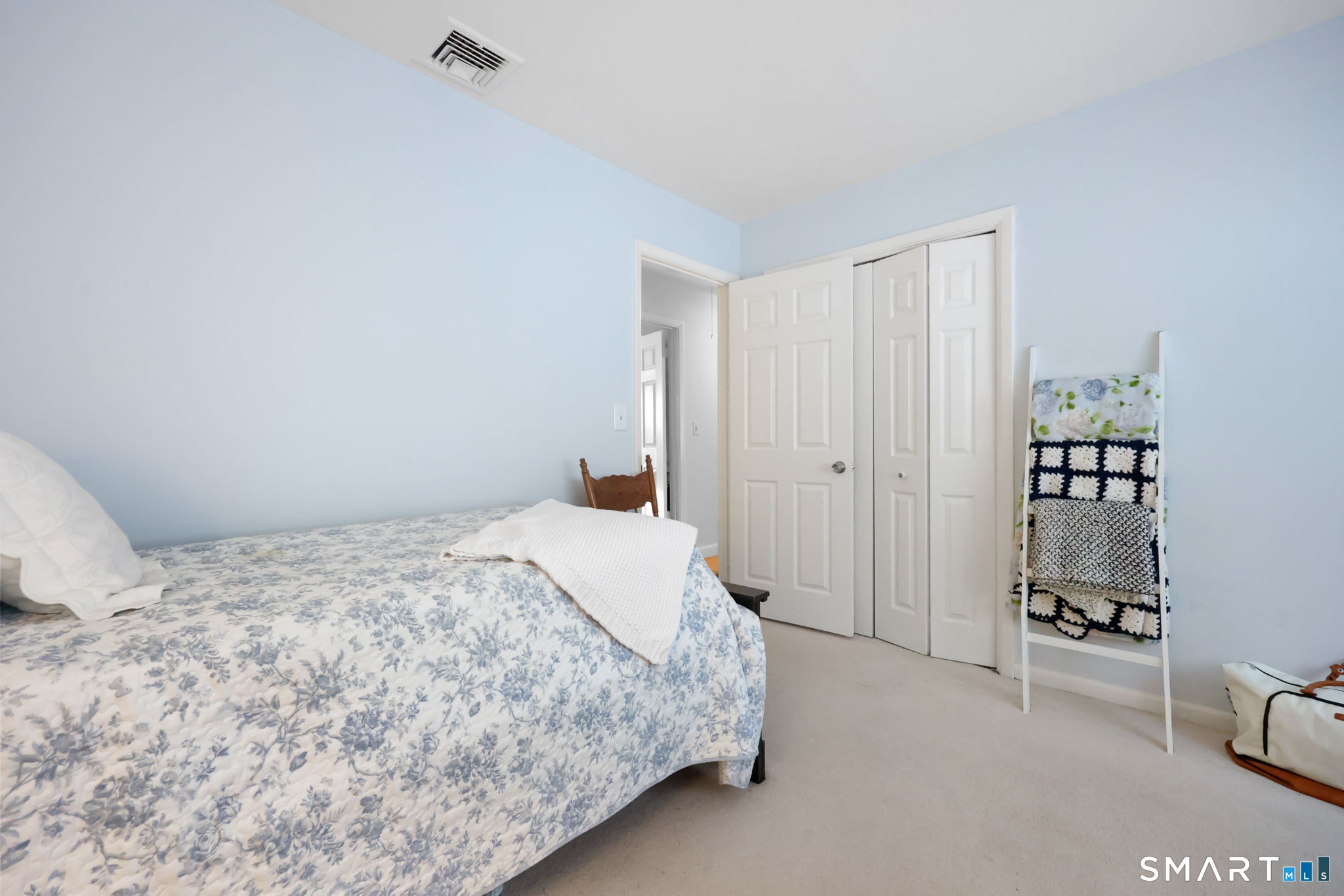 15 Glenarden Road Trumbull CT 06611