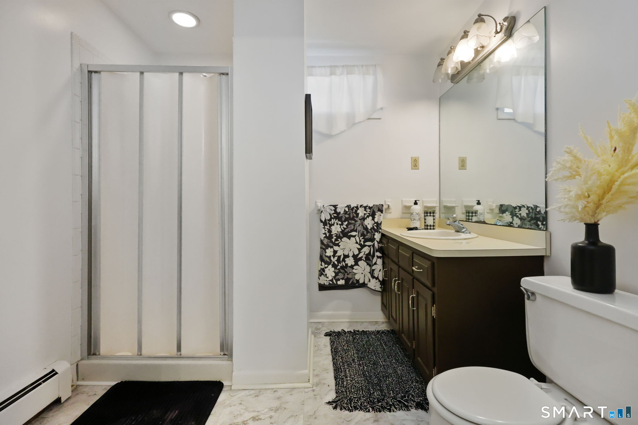 15 Glenarden Road Trumbull CT 06611