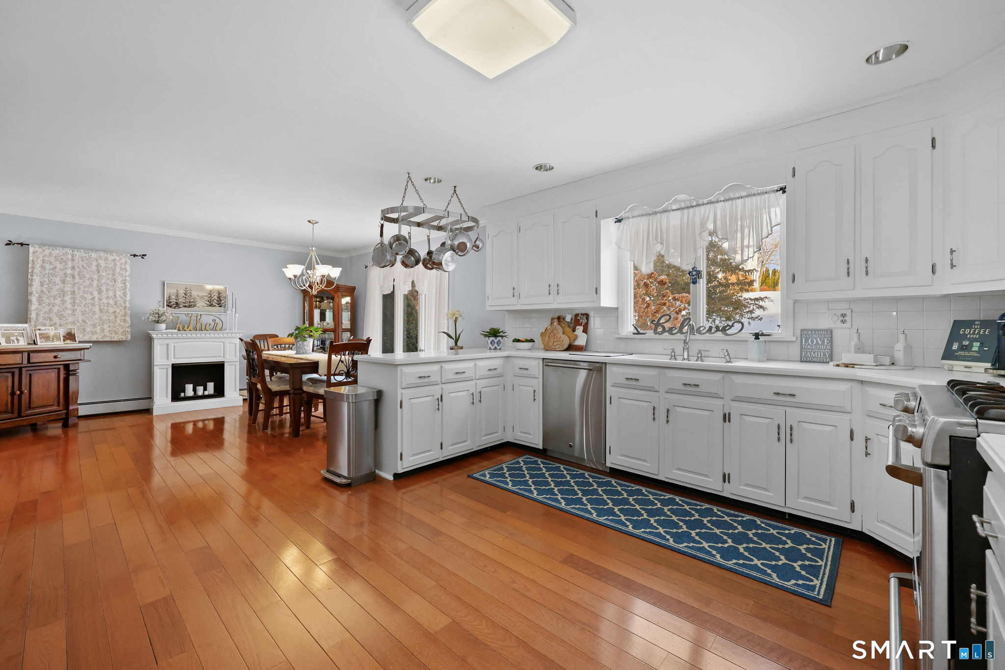 15 Glenarden Road Trumbull CT 06611