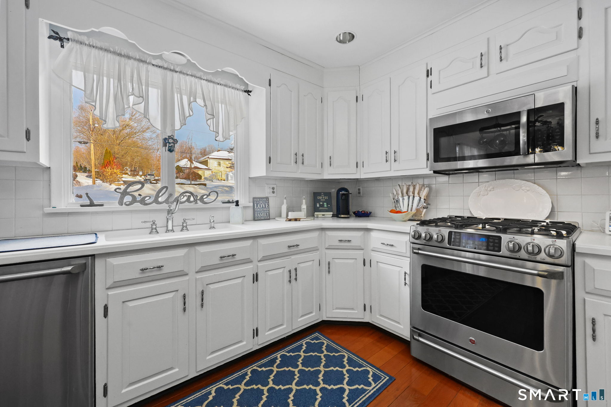 15 Glenarden Road Trumbull CT 06611