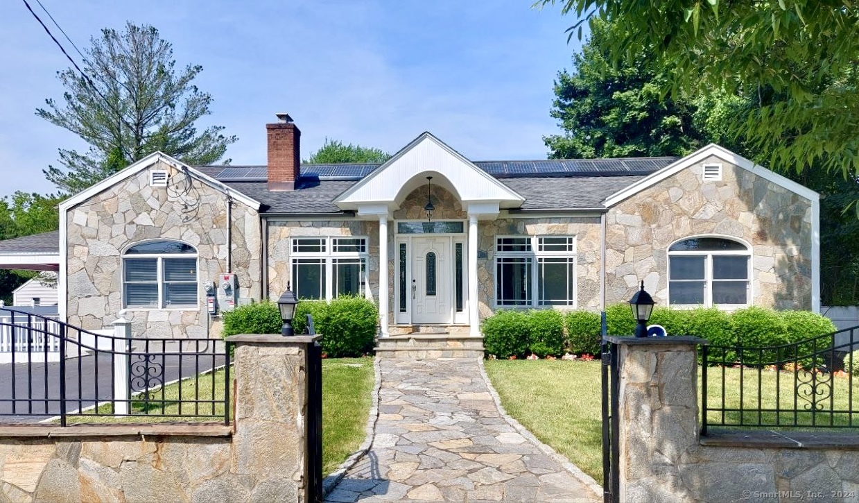 90 Courtland Avenue Stamford CT 06902
