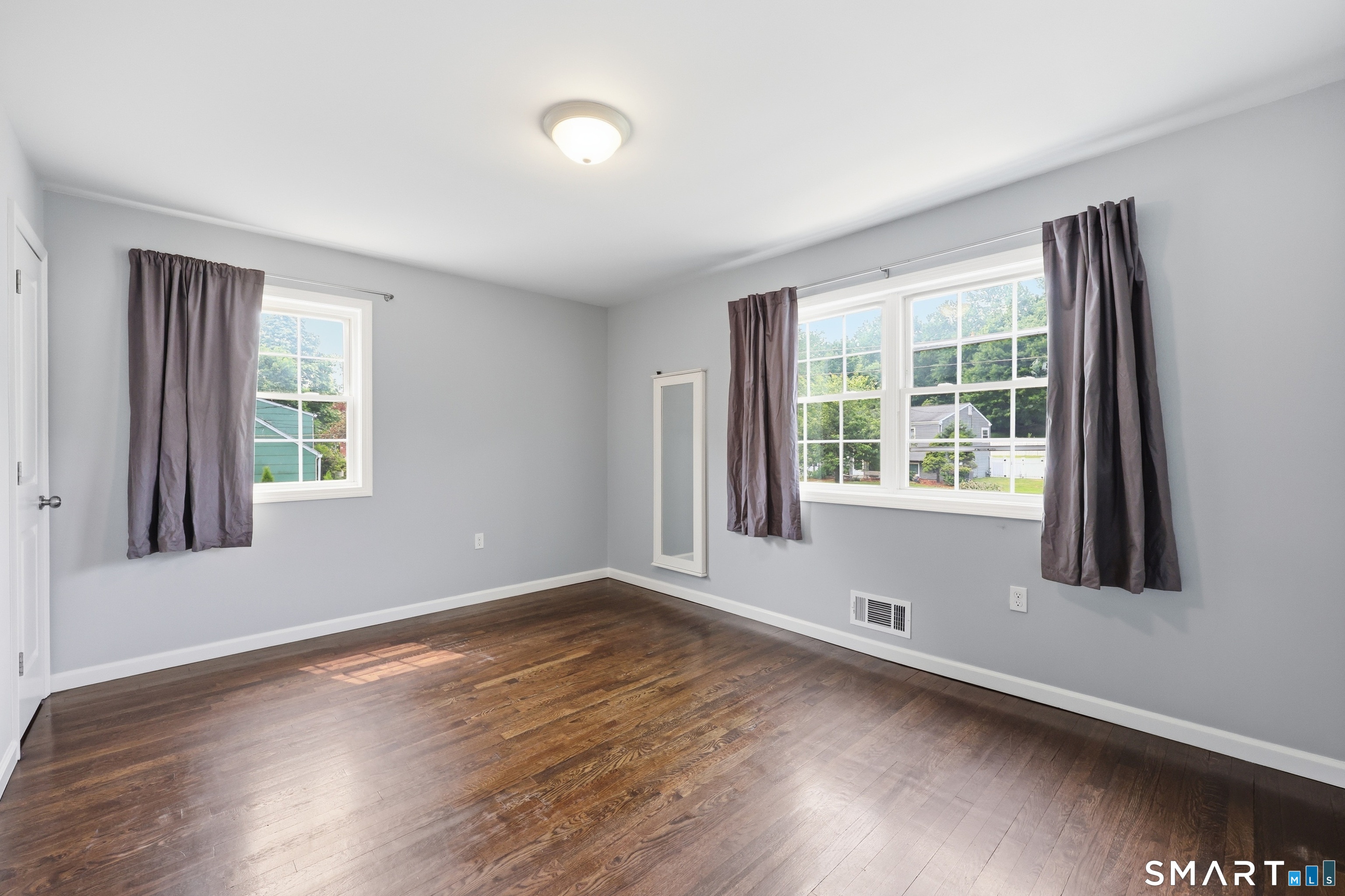 24 Annette Place Middletown CT 06457