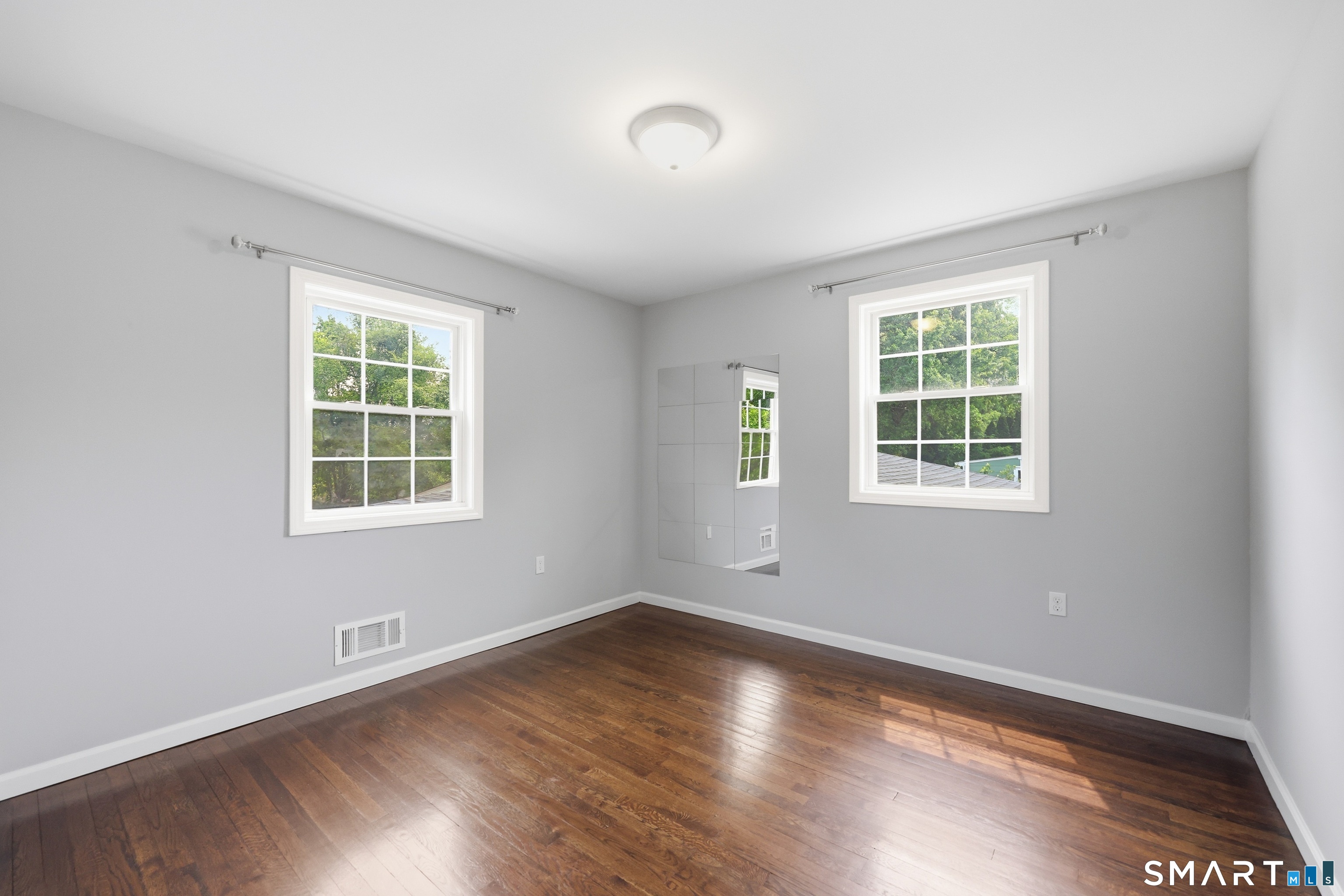 24 Annette Place Middletown CT 06457