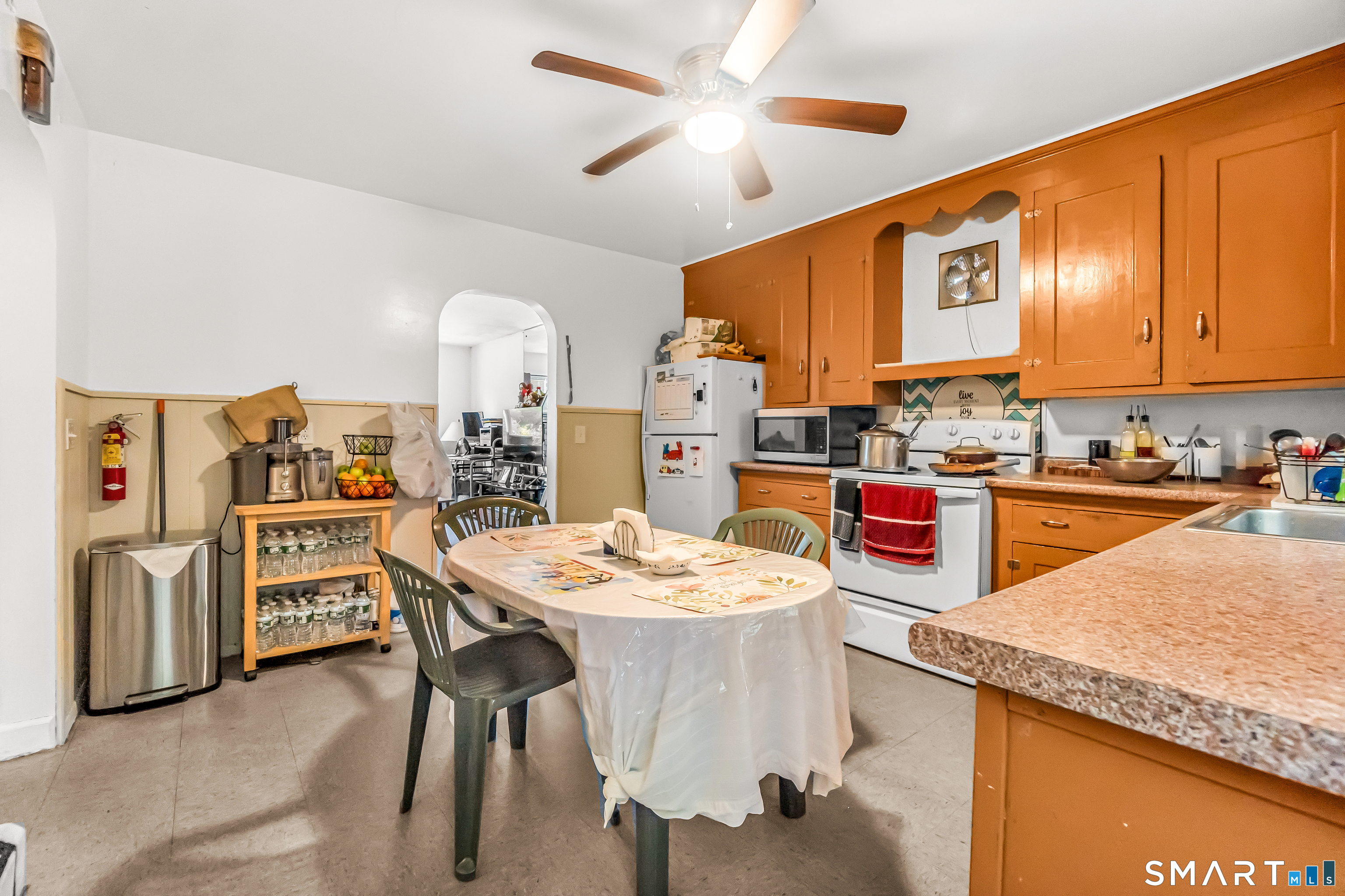 214 Thames Street New London CT 06320