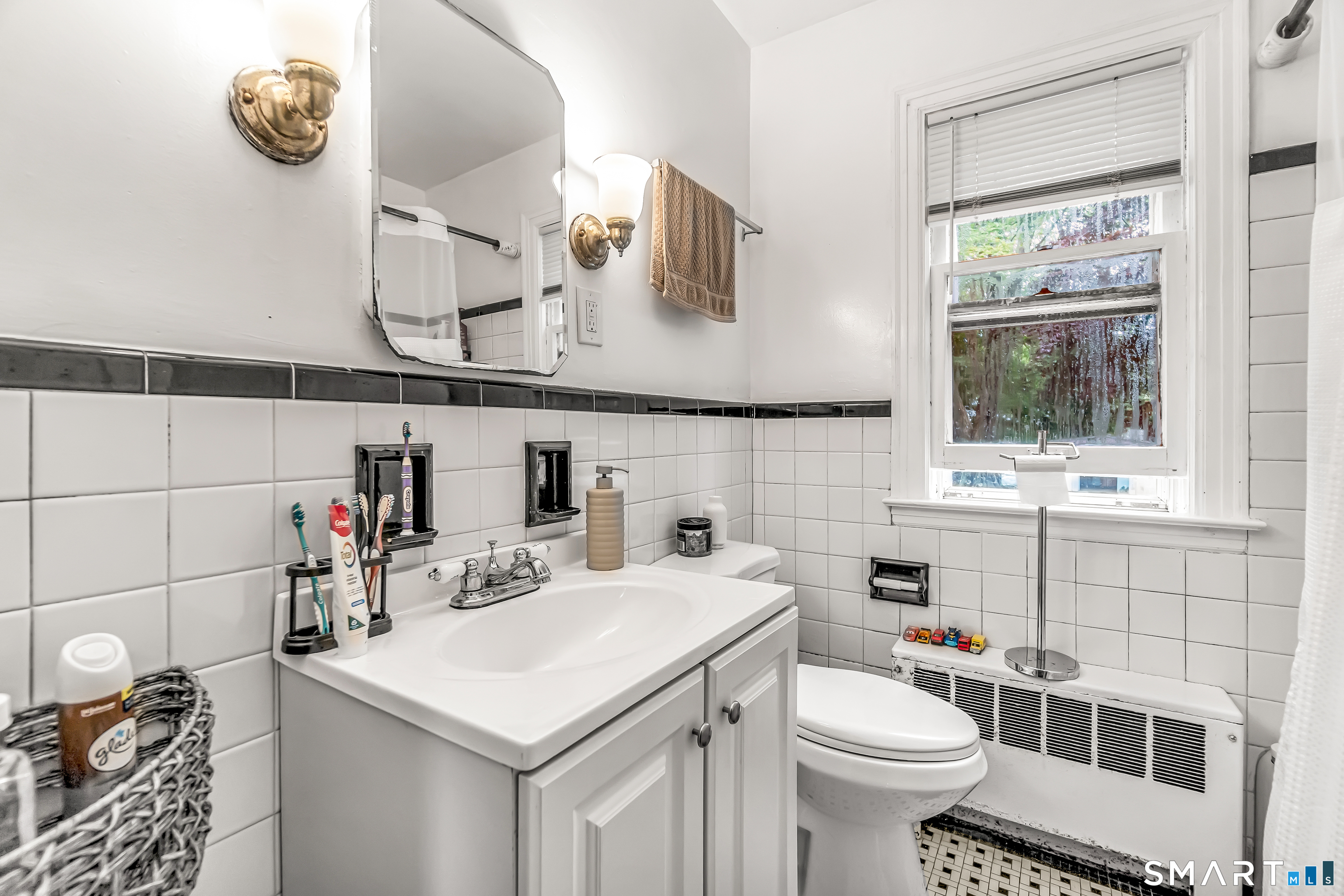214 Thames Street New London CT 06320