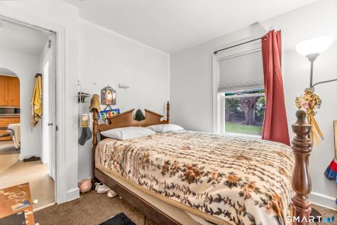214 Thames Street New London CT 06320