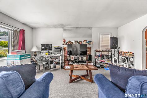 214 Thames Street New London CT 06320
