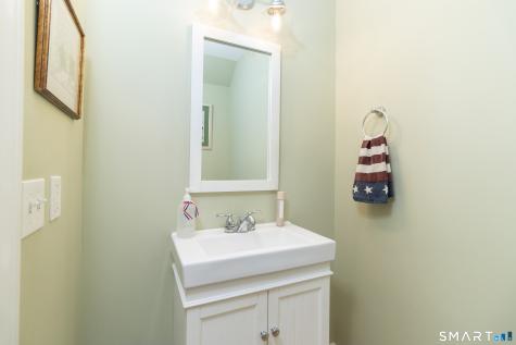 168 Union Street Guilford CT 06437