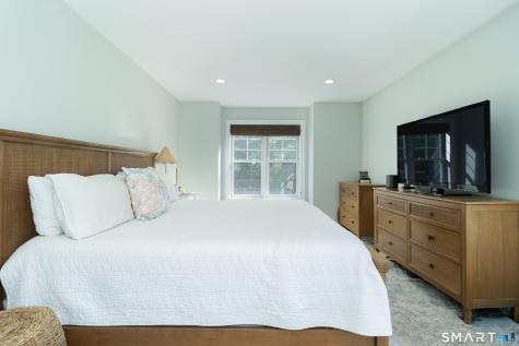 168 Union Street Guilford CT 06437