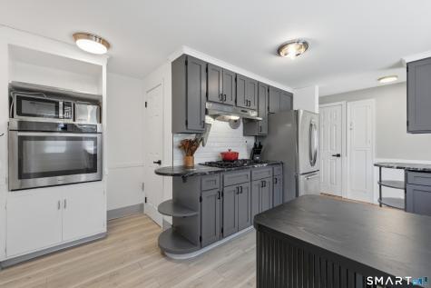 2597 Albany Avenue West Hartford CT 06117