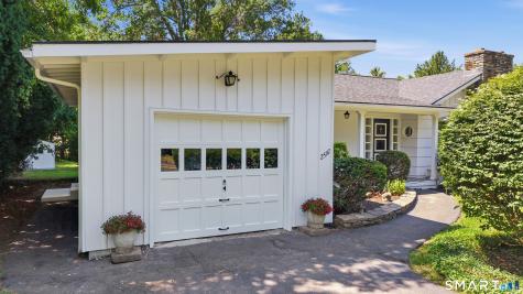 2597 Albany Avenue West Hartford CT 06117