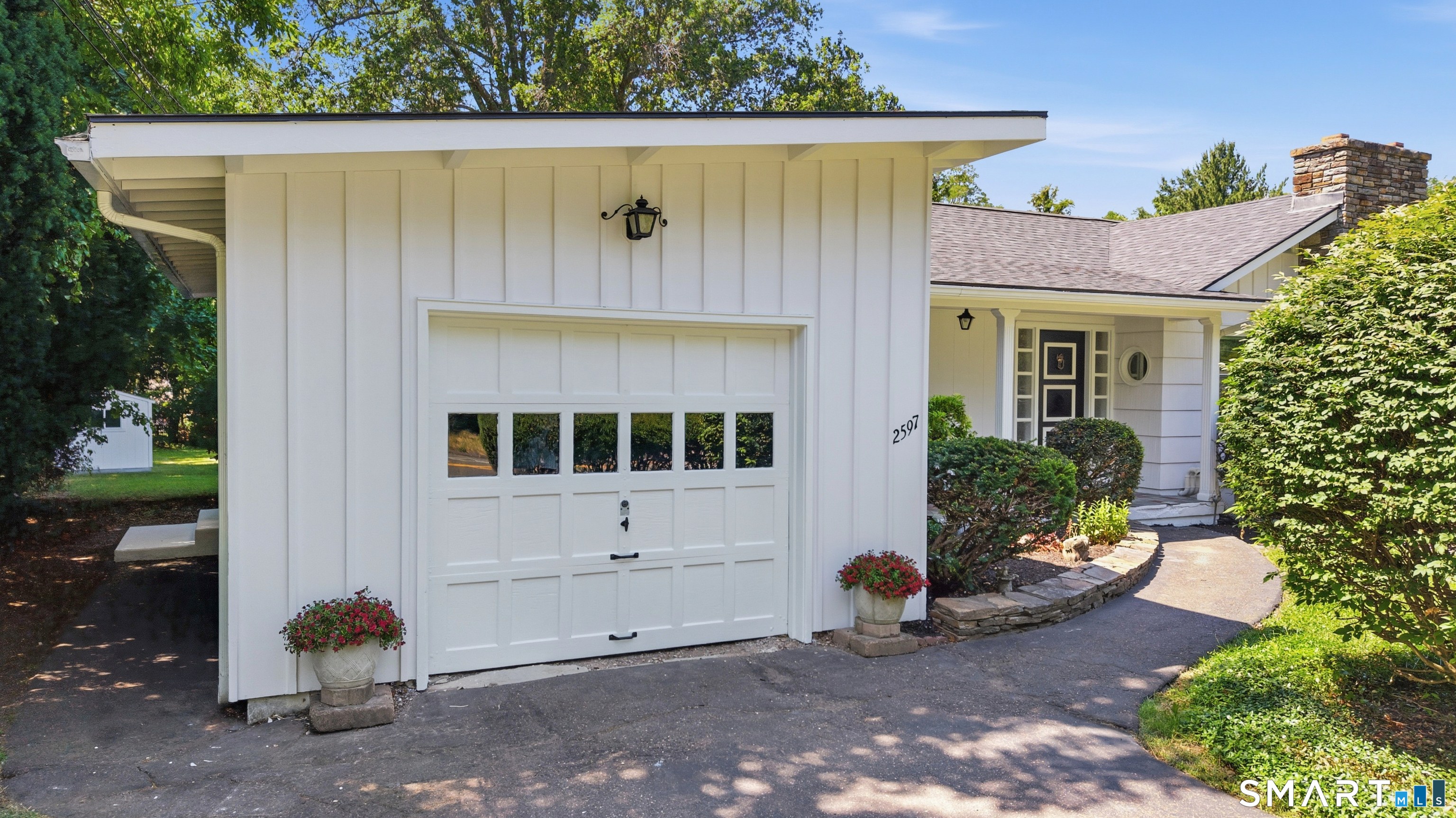 2597 Albany Avenue West Hartford CT 06117