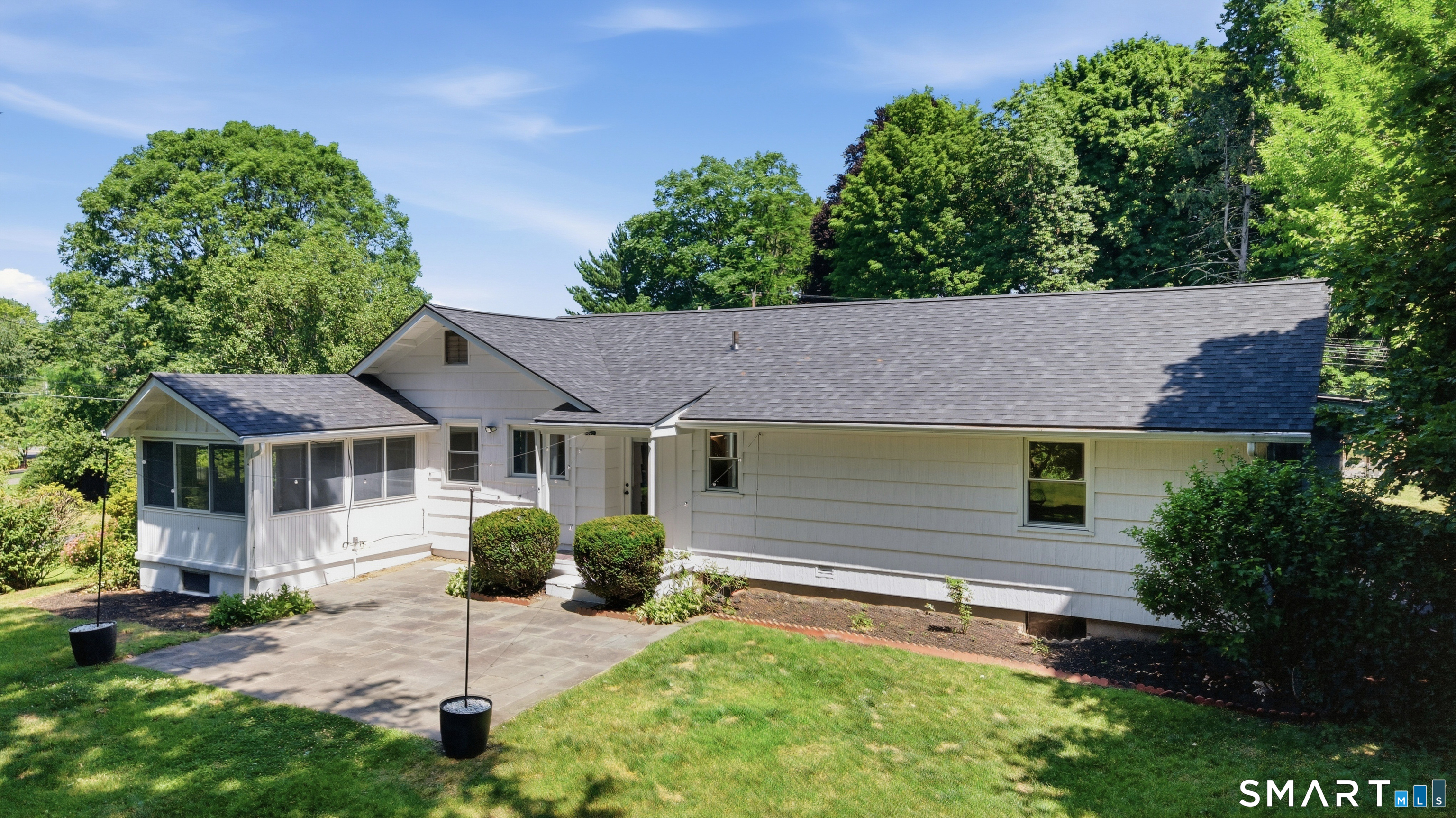 2597 Albany Avenue West Hartford CT 06117