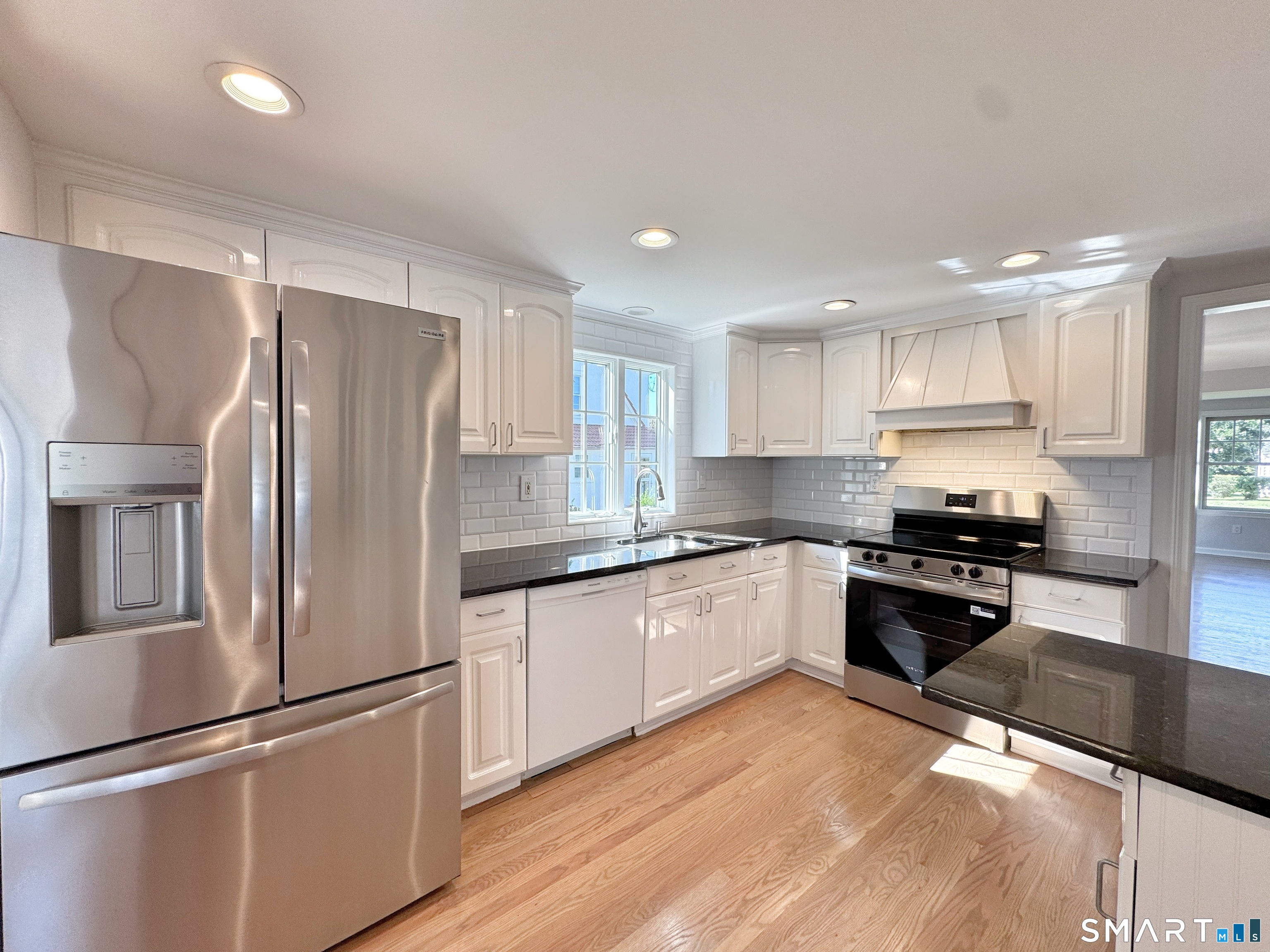 8 Muriel Street Norwalk CT 06851