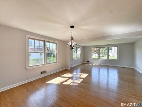 8 Muriel Street Norwalk CT 06851