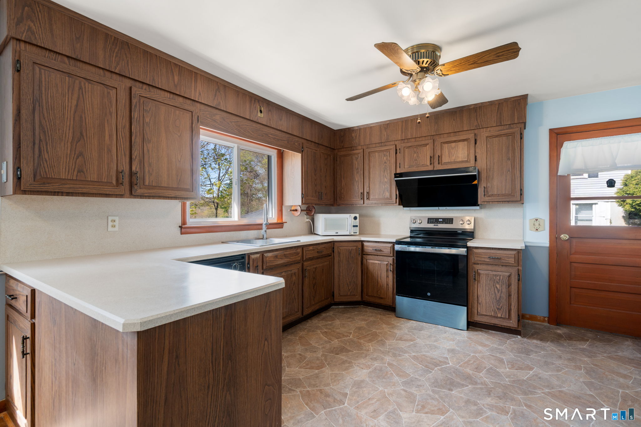 20 Cedar Lane Montville CT 06382