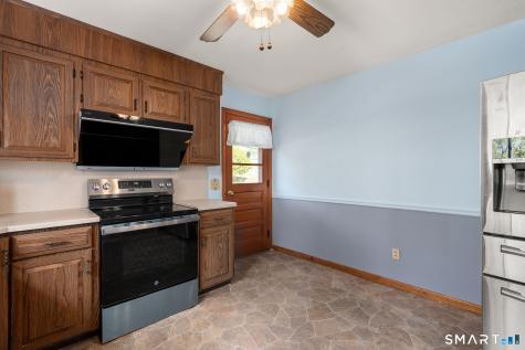20 Cedar Lane Montville CT 06382