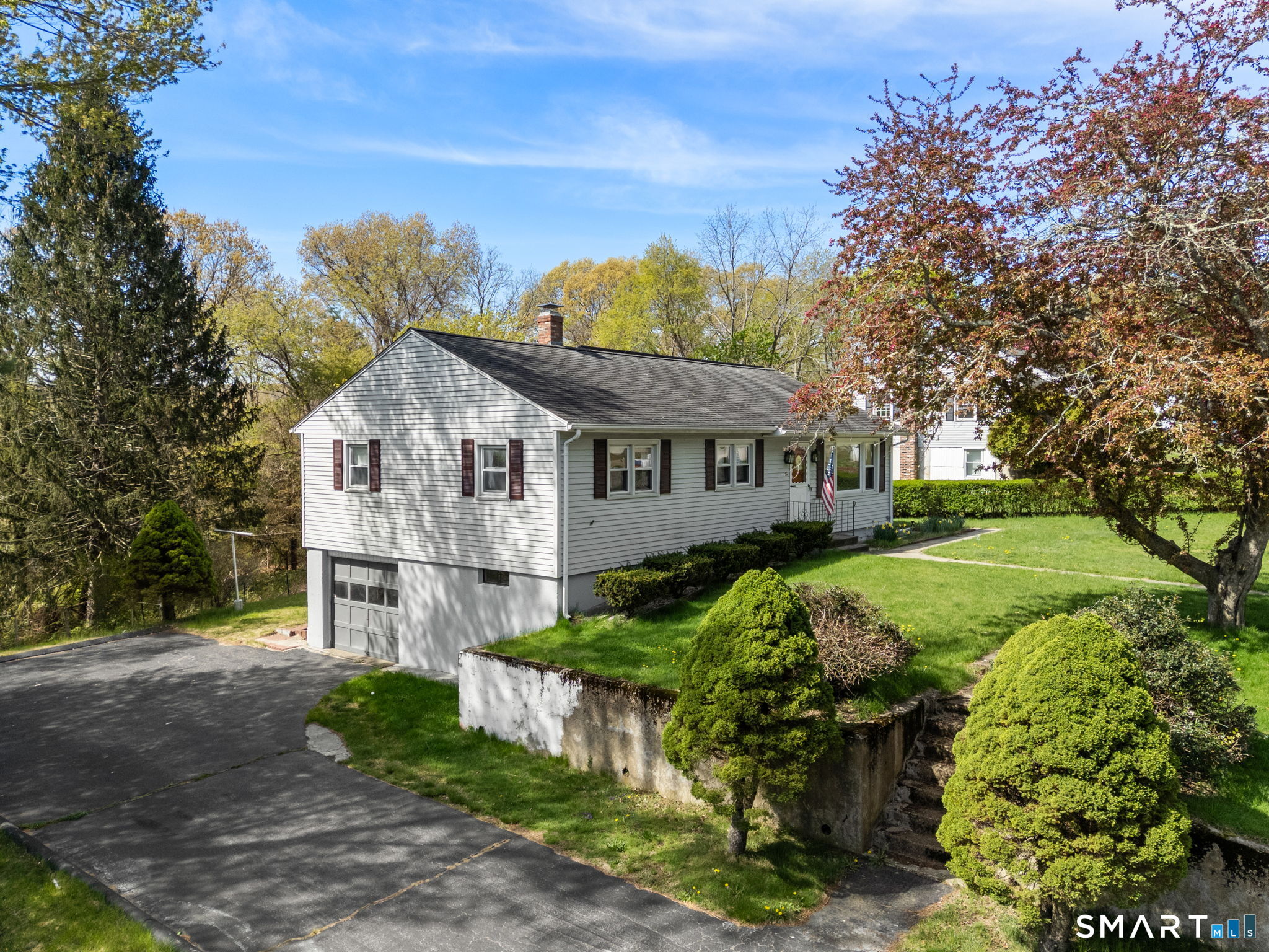 20 Cedar Lane Montville CT 06382
