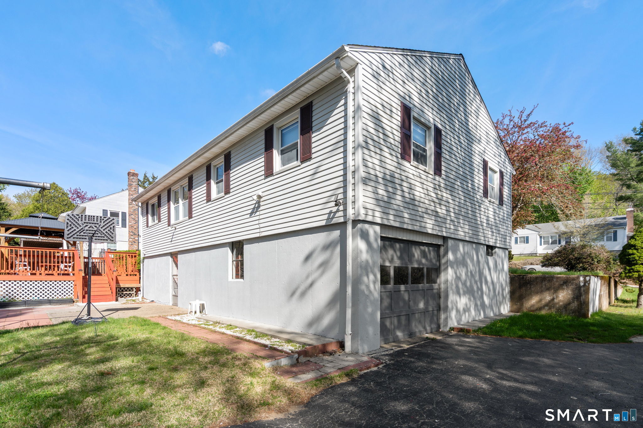 20 Cedar Lane Montville CT 06382