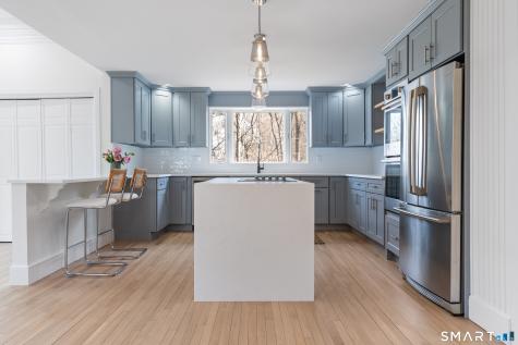 14 Windermere Lane Stamford CT 06902