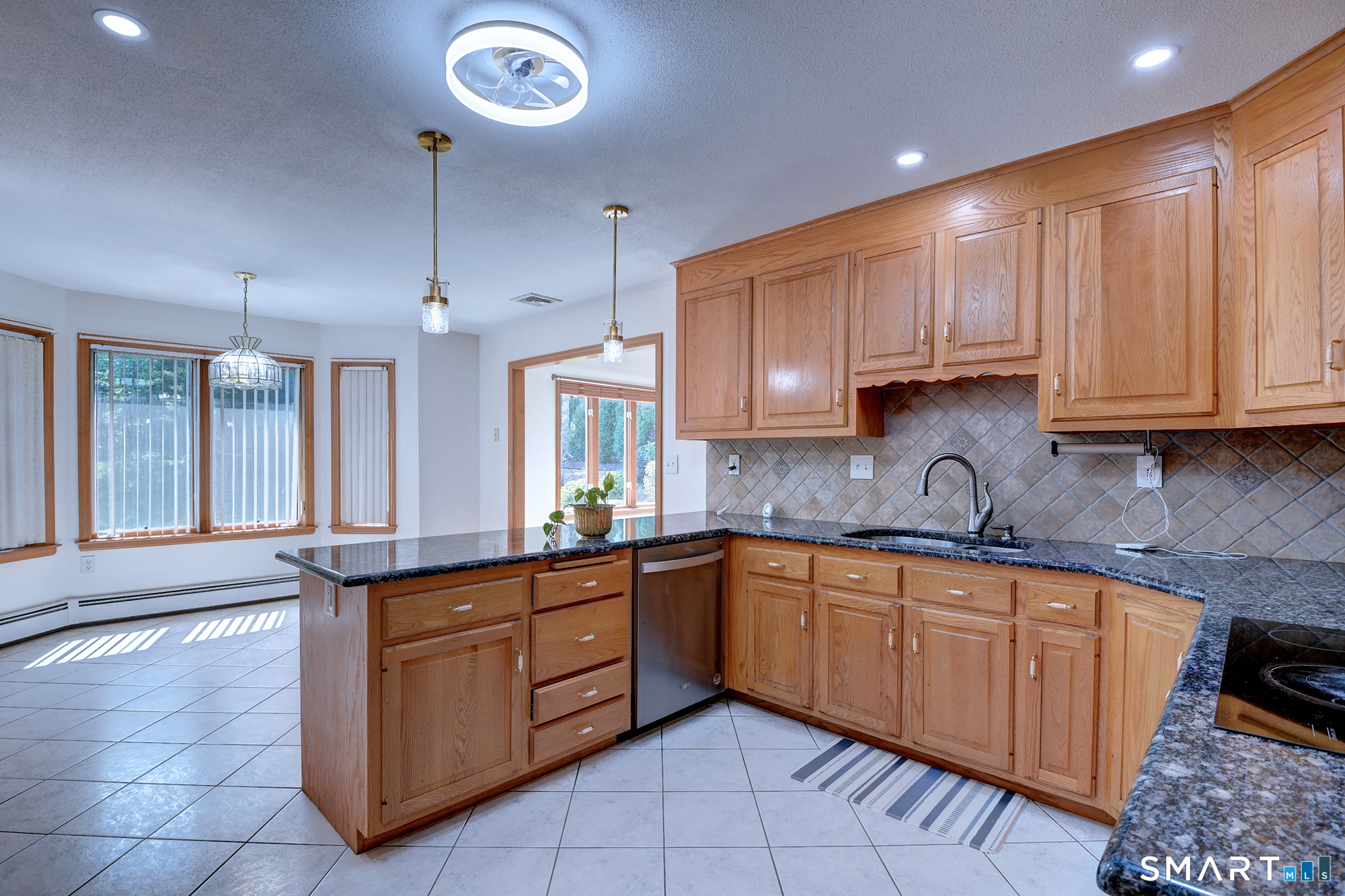 20 Ridgeview Crossing Newington CT 06111