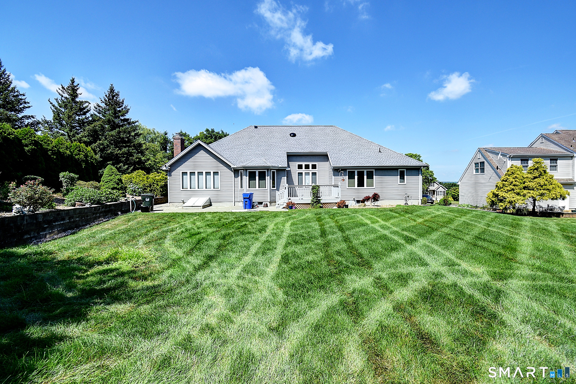 20 Ridgeview Crossing Newington CT 06111