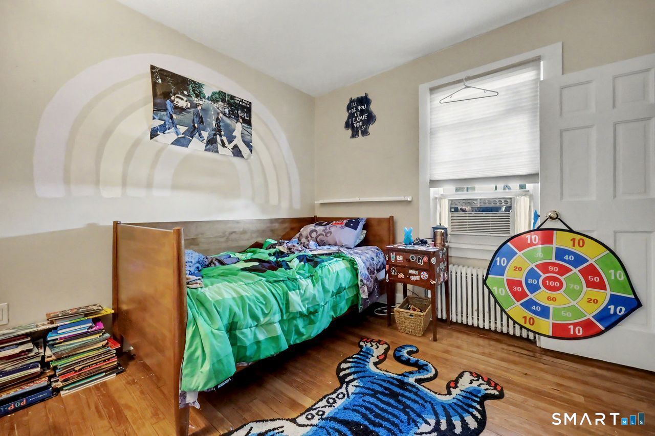 33 Pleasant Street Danbury CT 06810