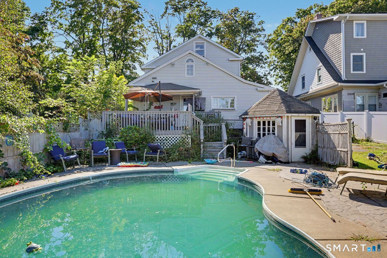 33 Pleasant Street Danbury CT 06810