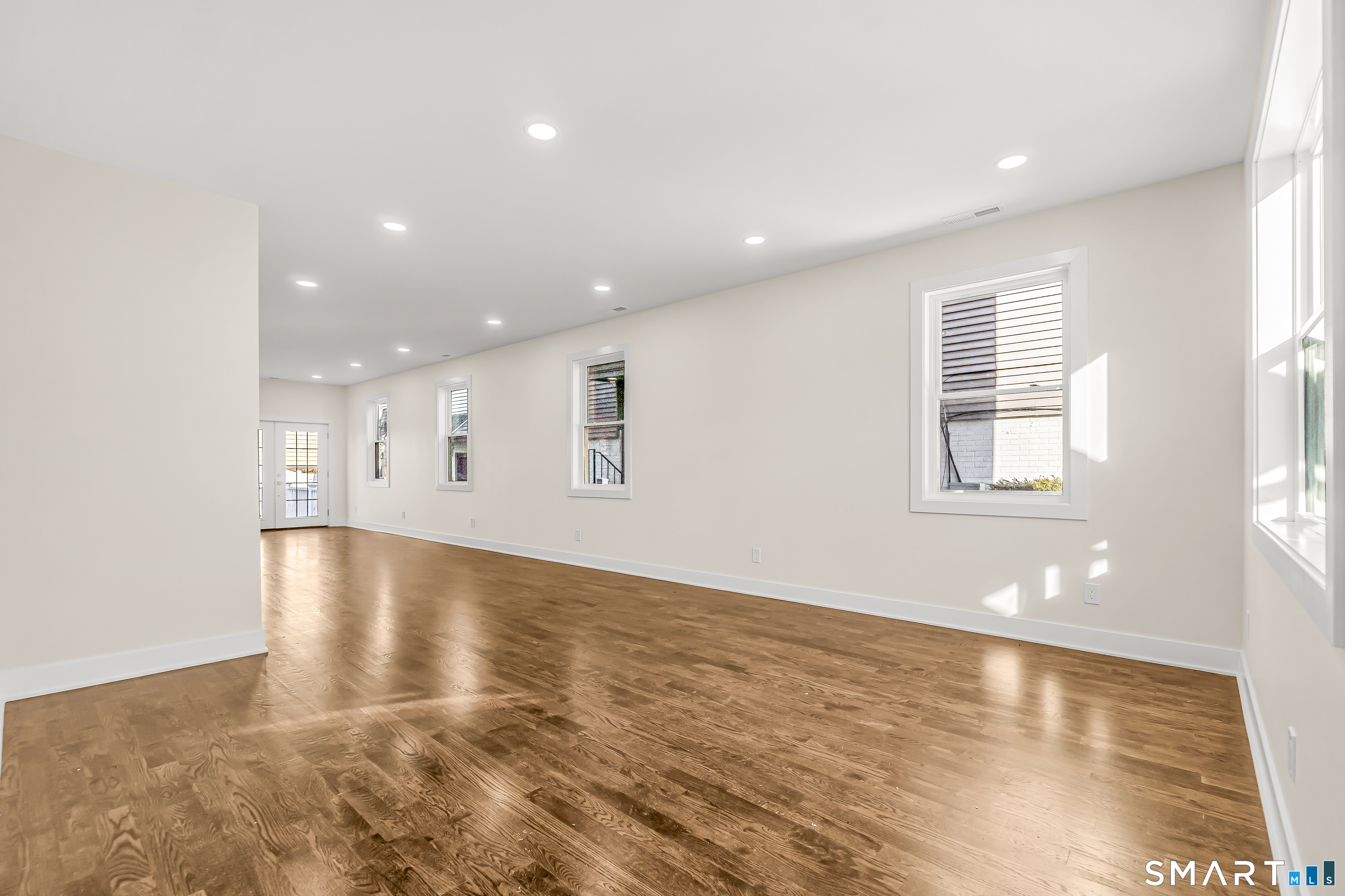 92 Lincoln Avenue Bridgeport CT 06606