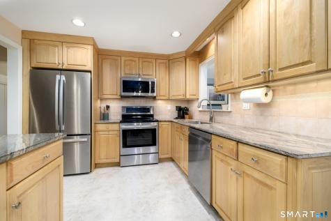 2 Thistle Road Norwalk CT 06851
