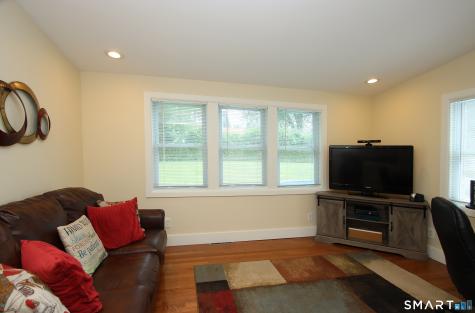 76 Jessie Drive West Haven CT 06516