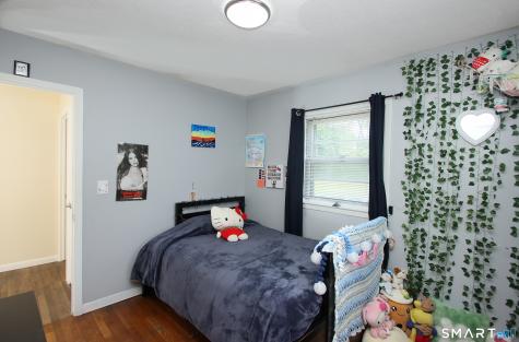 76 Jessie Drive West Haven CT 06516