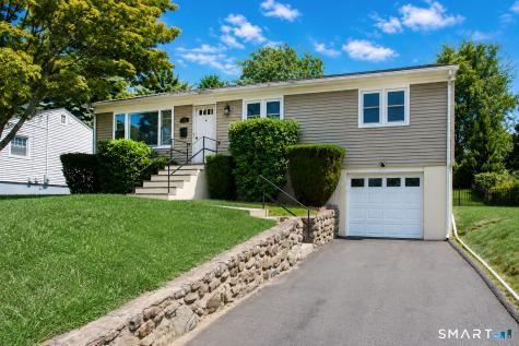 76 Jessie Drive West Haven CT 06516