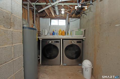 76 Jessie Drive West Haven CT 06516